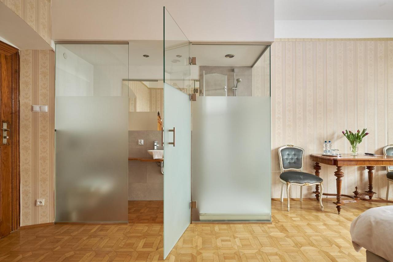 Boutique Palac Warmatowice Sienkiewiczowskie Λέγκνικα Εξωτερικό φωτογραφία