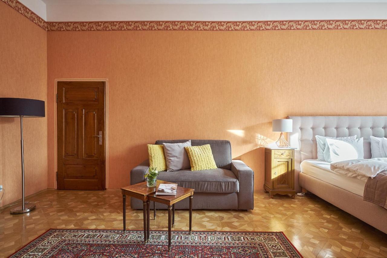 Boutique Palac Warmatowice Sienkiewiczowskie Λέγκνικα Εξωτερικό φωτογραφία